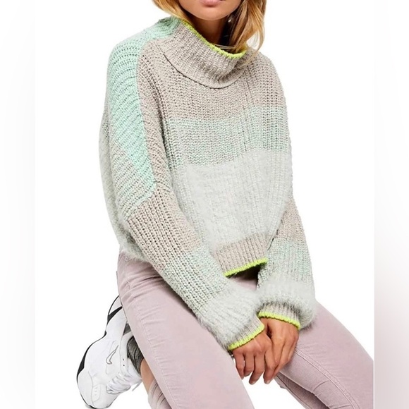 Free People SunBright Fuzzy Striped Sweater
Size Large - Picture 4 of 4